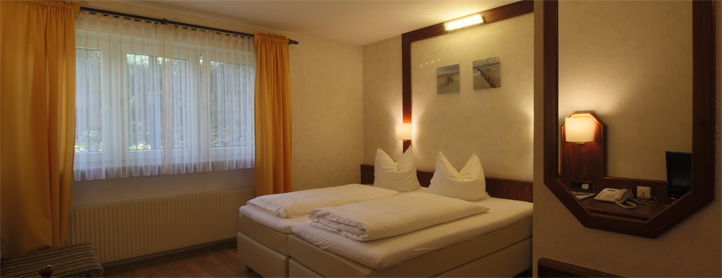 Doppelzimmer Hotel-Gästehaus Löwen in Süßen im Stauferkreis Göppingen.